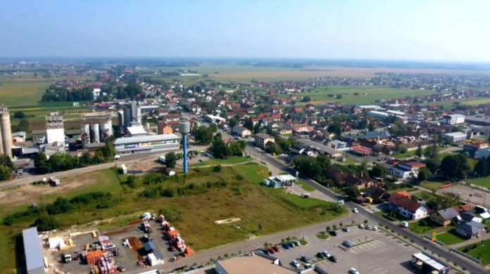 nova topola