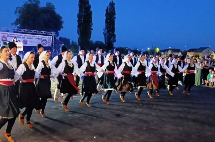 Folkloraši iz Gradiške