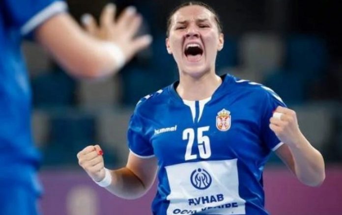 Lara Stanić