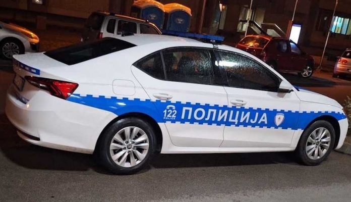policija